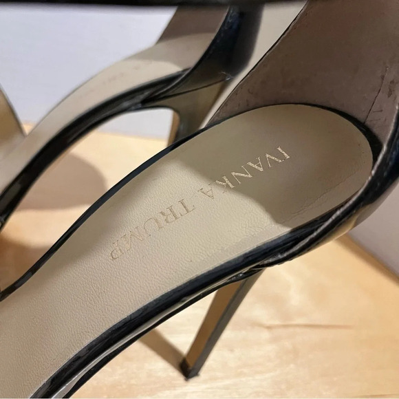 Ivanka Trump ITHAYZE8 Strappy Black Colorful Leather High Heels Sandals Size 9.5 - Picture 12 of 12